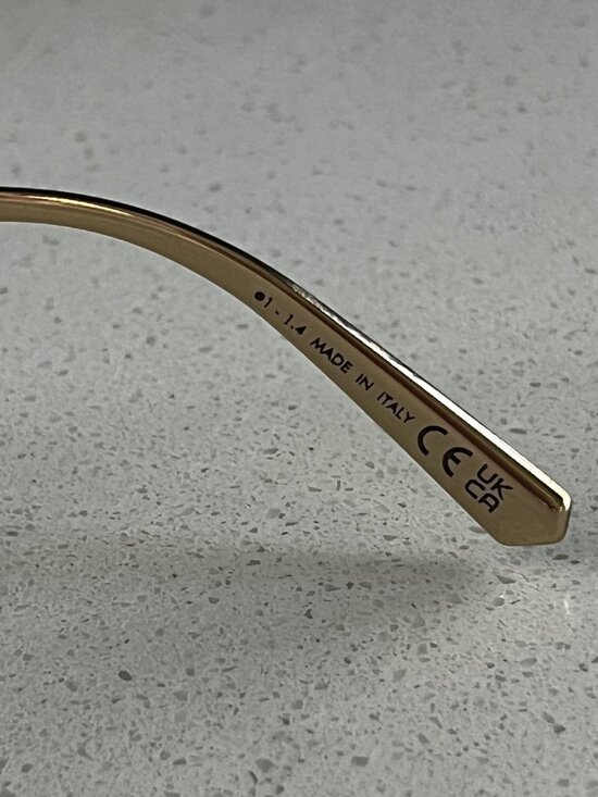 Dior Fildior CD40151U oversized square frame gold tone sunglasses main image 5
